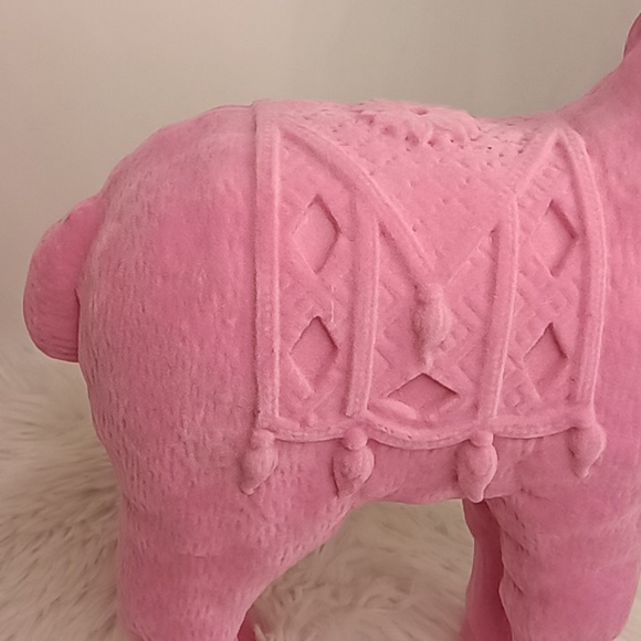 PINK LLAMA w/handmade necklace 🦙 - Picture 10 of 14